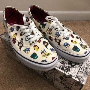Limited Edition Marvel Vans Era size 9.5M